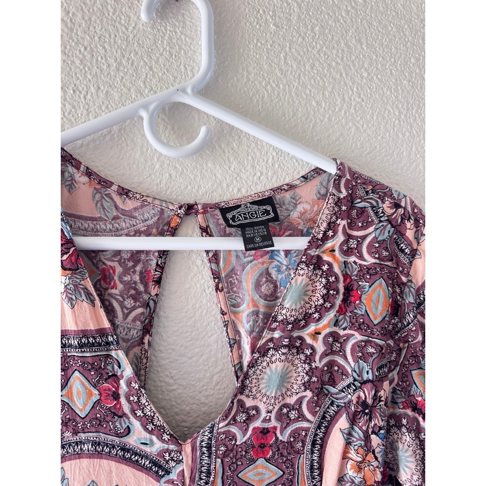 Angie Boho Paisley Floral Romper Pink Purple Tie Back Keyhole Size Medium - Picture 2 of 3